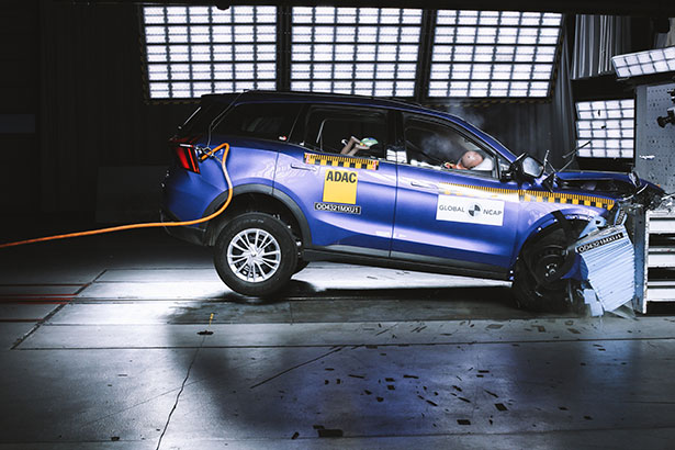 How The XUV700 got a 5-star safety rating Mahidnra XUV700 G-NCAP crash test