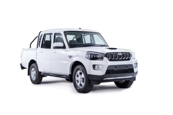 Mahindra's cheap automatic bakkie Mahindra Pik-Up S6 DC Auto