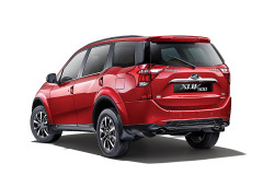 Mahindra XUV500