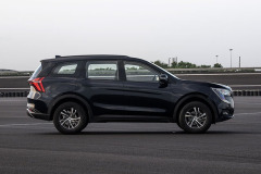 Mahindra XUV700