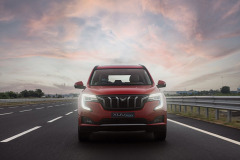 Mahindra XUV700