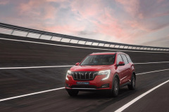 Mahindra XUV700