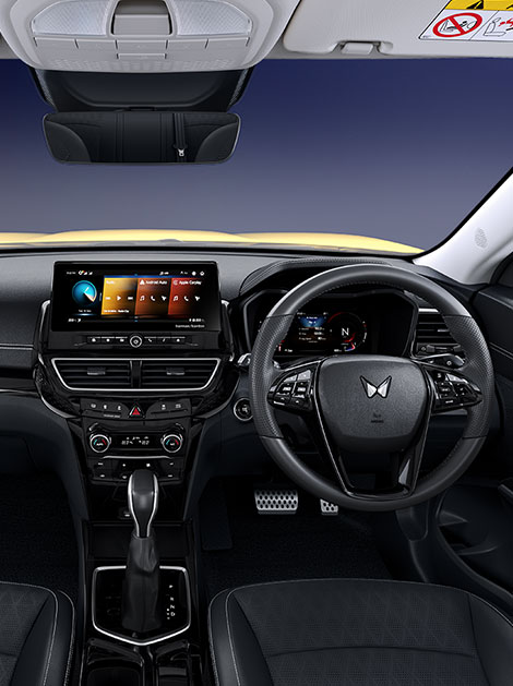 Mahindra 3X0 Interior Features And Accessories